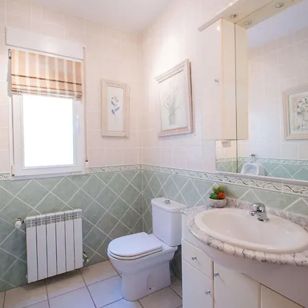 Helios - Plusholidays *