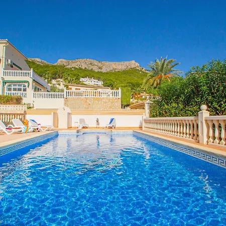 Helios - Plusholidays Vila *