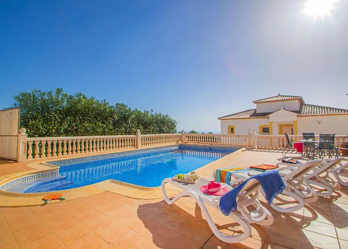 Helios - Plusholidays Villa Calp
